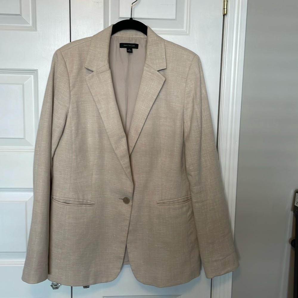 Ann Taylor cotton/linen tan Blazer size 10 Long.